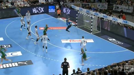 Der THW Kiel hat die Ungeschlagen-Serie des SC Magdeburg beendet. Gonzalo Perez de Vargas, der Ersatz von Andreas Wolff, wird mit 14 Paraden zum Matchwinner.