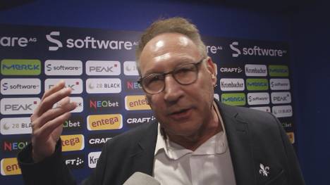 Der SV Darmstadt 98 steigt in die Bundesliga auf, für Präsident Rüdiger Fritsch ist es verdient und der logische Schritt der harten Arbeit in den letzten Jahren. Kein Verständnis hat er für manche Fußballfans.