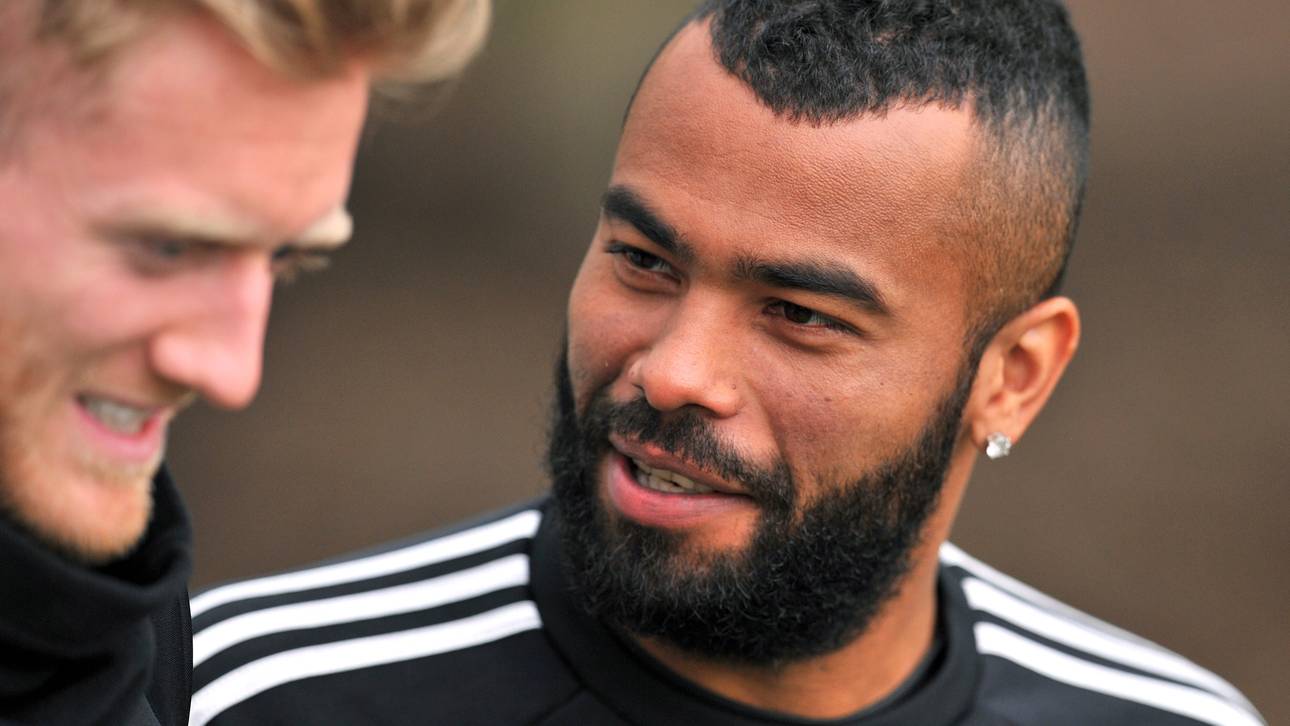 Andre Schürrle und Ashley Cole gemeinsam beim FC Chelsea
