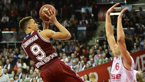 Die Basketballer des FC Bayern (l.: Jared Cunningham) erhalten eine EuroLeague-Wildcard