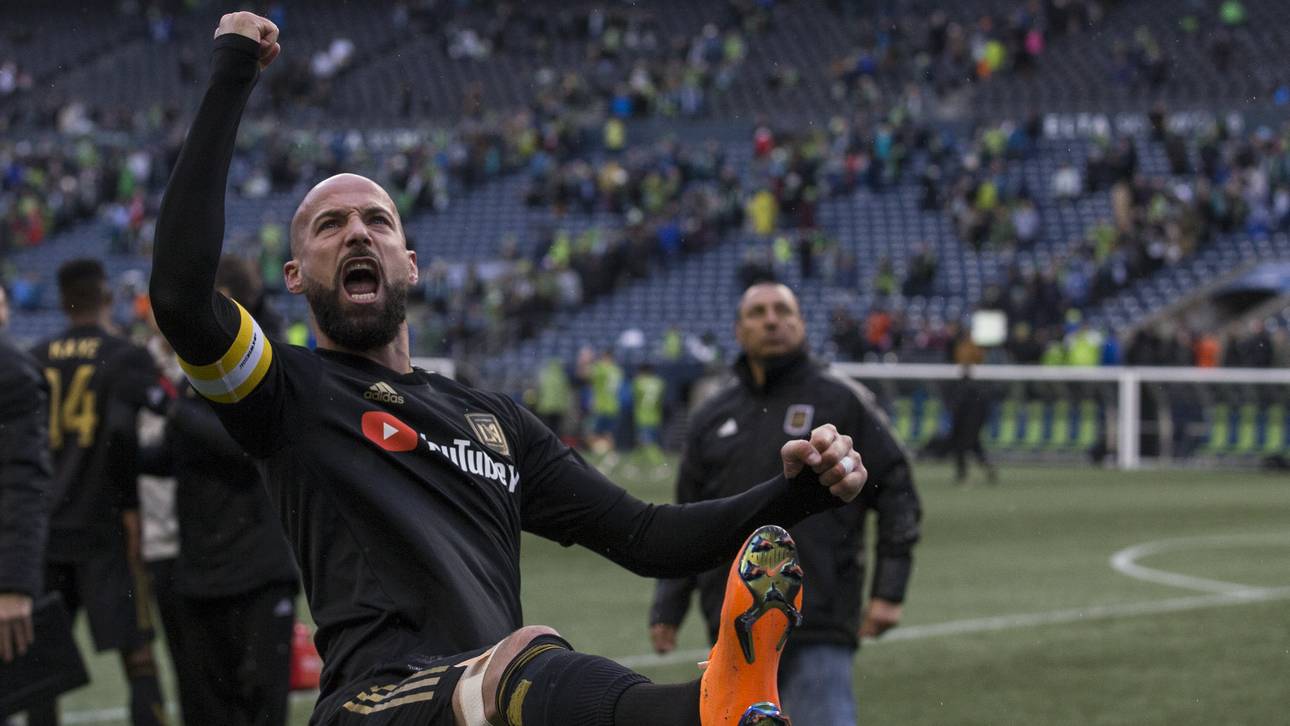 Los Angeles feiert Sieg bei Debüt