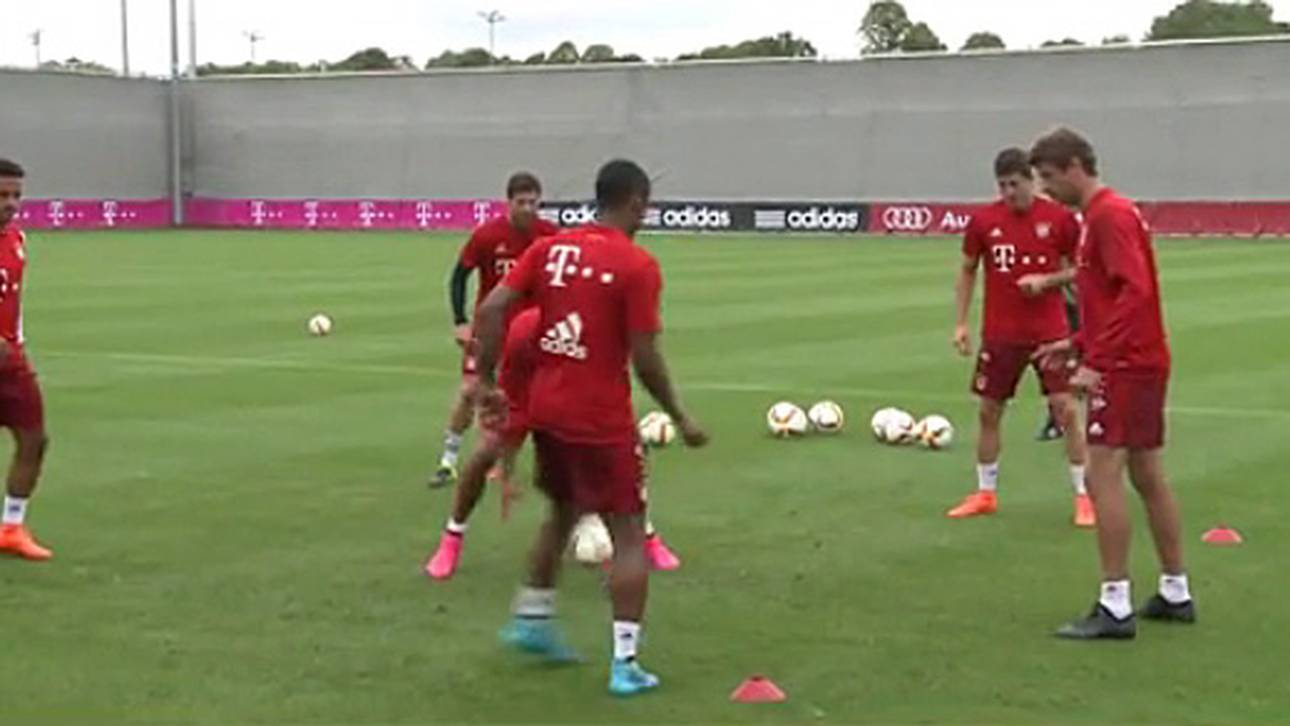 Costa foppt Vidal im Training