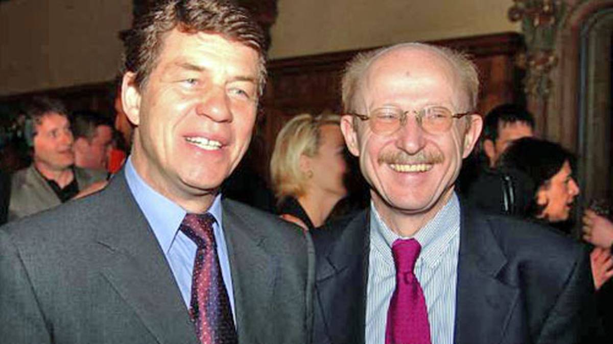 14 Jahre regiert "König Otto" an der Weser. Zusammen mit Manager Willi Lemke formt er die Bremer von einem Abstiegskandidaten zu einer Spitzenmannschaft in der Bundesliga