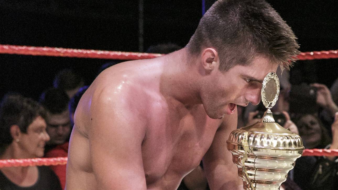 Der Engländer Zack Sabre Jr. gewann das wXw 16 Carat Gold 2016