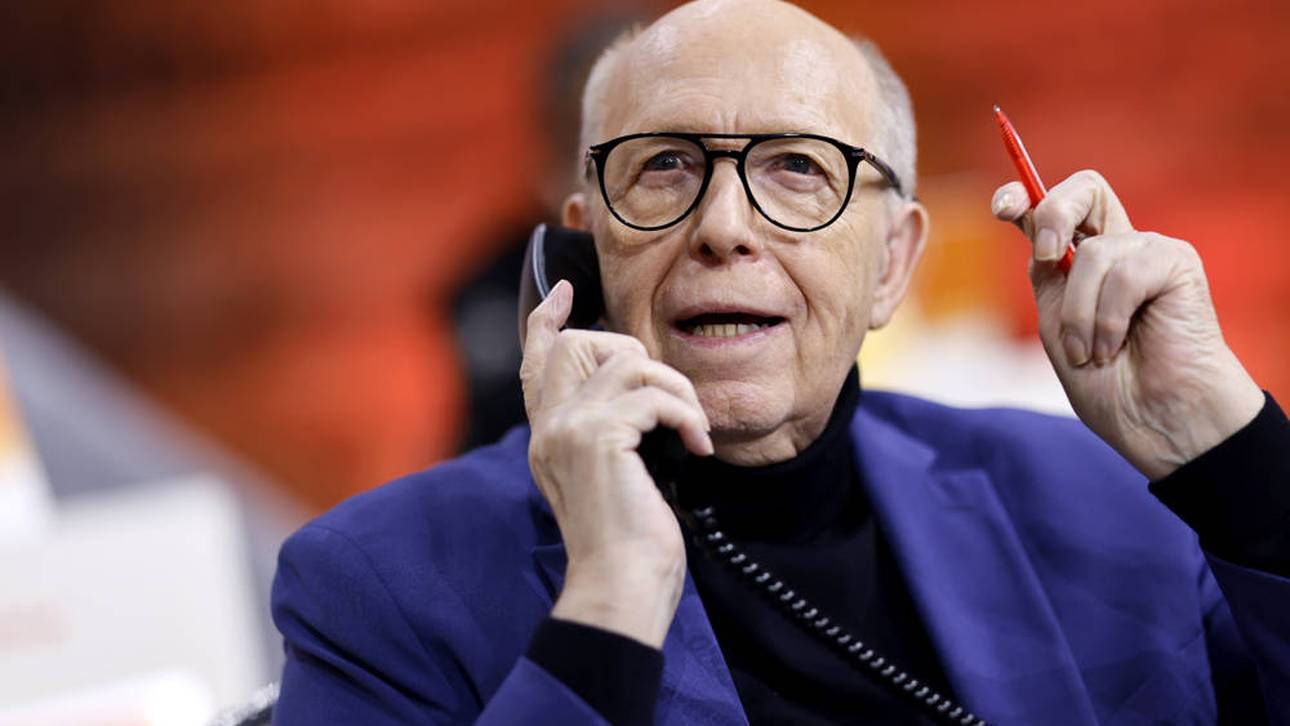 Reiner Calmund ist bei Bayer Leverkusen noch gut informiert