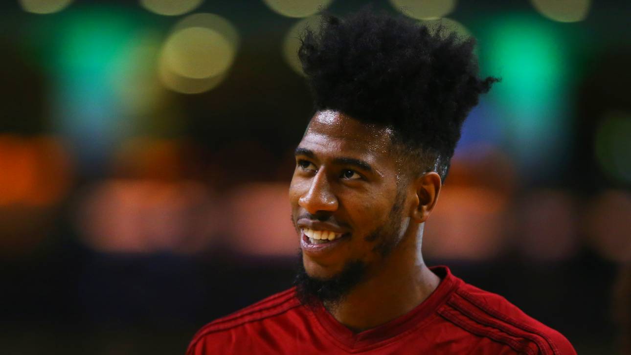 NBA-Profi: Geburtshilfe mit Kopfhörer