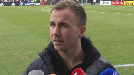 Die Weltmeisterschaft in Katar ist schon einige Monate vorbei. Beim ersten Treffen nach dem Debakel äußerte sich Mario Götze zum Turnier und wie es jetzt für den deutschen Fußball weiter geht.