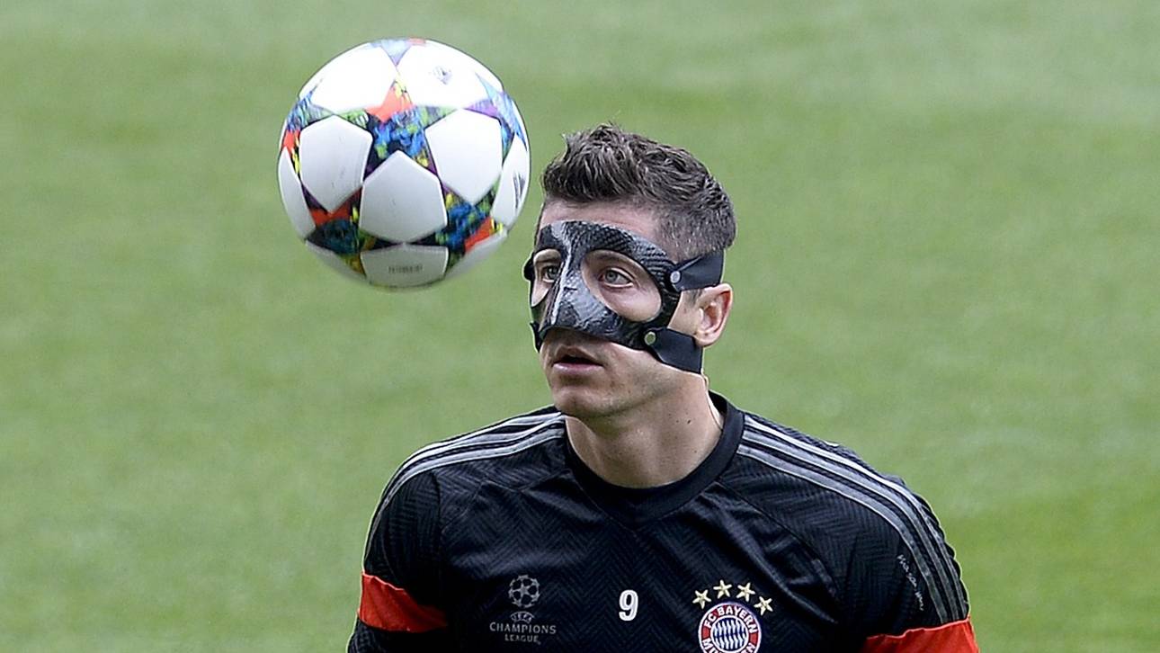 Lewandowski gegen Barca in Startelf