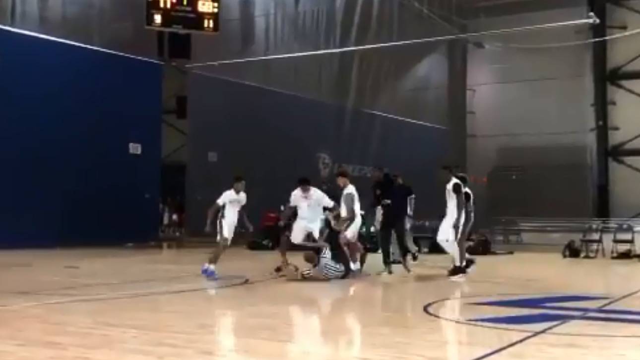 Basketball-Bubis verprügeln Schiris