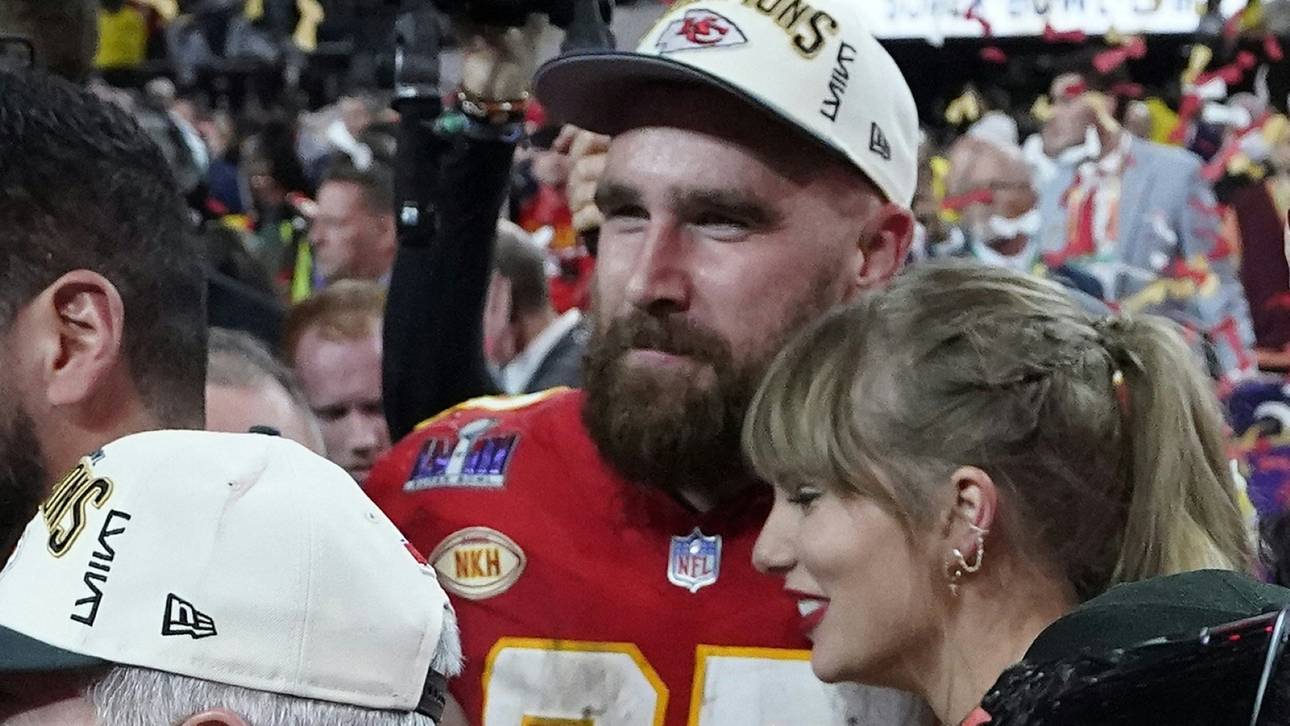 „It’s a love story“: Kelce und Popstar Swift verlobt