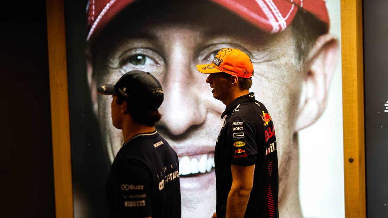 Max Verstappen (r.) sprach über die Formel-1-Ikone Michael Schumacher
