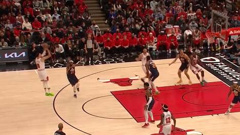 Lonzo Ball und Zach LaVine führten die Chicago Bulls zu einem 107:99-Erfolg über die Utah Jazz und lassen ihre Fans ausrasten.