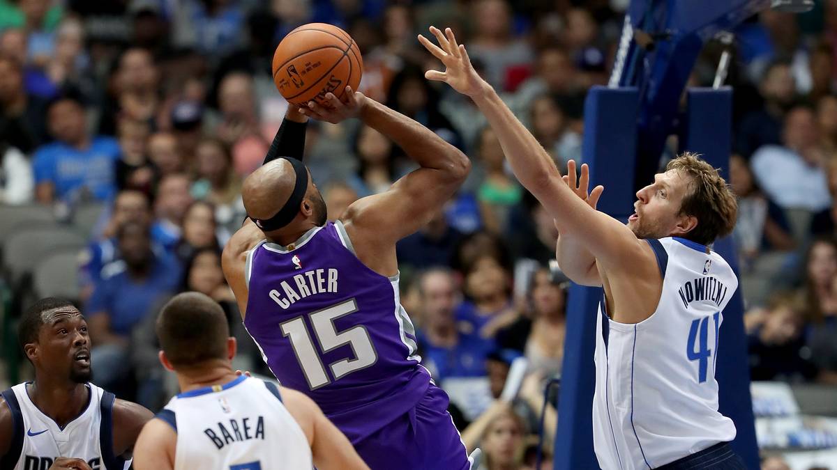 RANG 6 - VINCE CARTER: Carter ist auch mit 42 Jahren nicht NBA-müde und verlängerte seinen Vertrag bei den Atlanta Hawks. 2229 Dreier sind es für den früheren Highflyer inzwischen