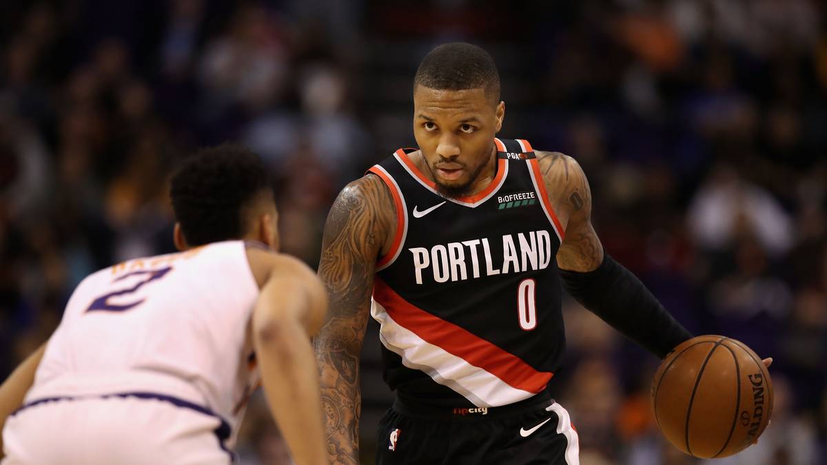 DAMIAN LILLARD (Point Guard, Portland Trail Blazers)