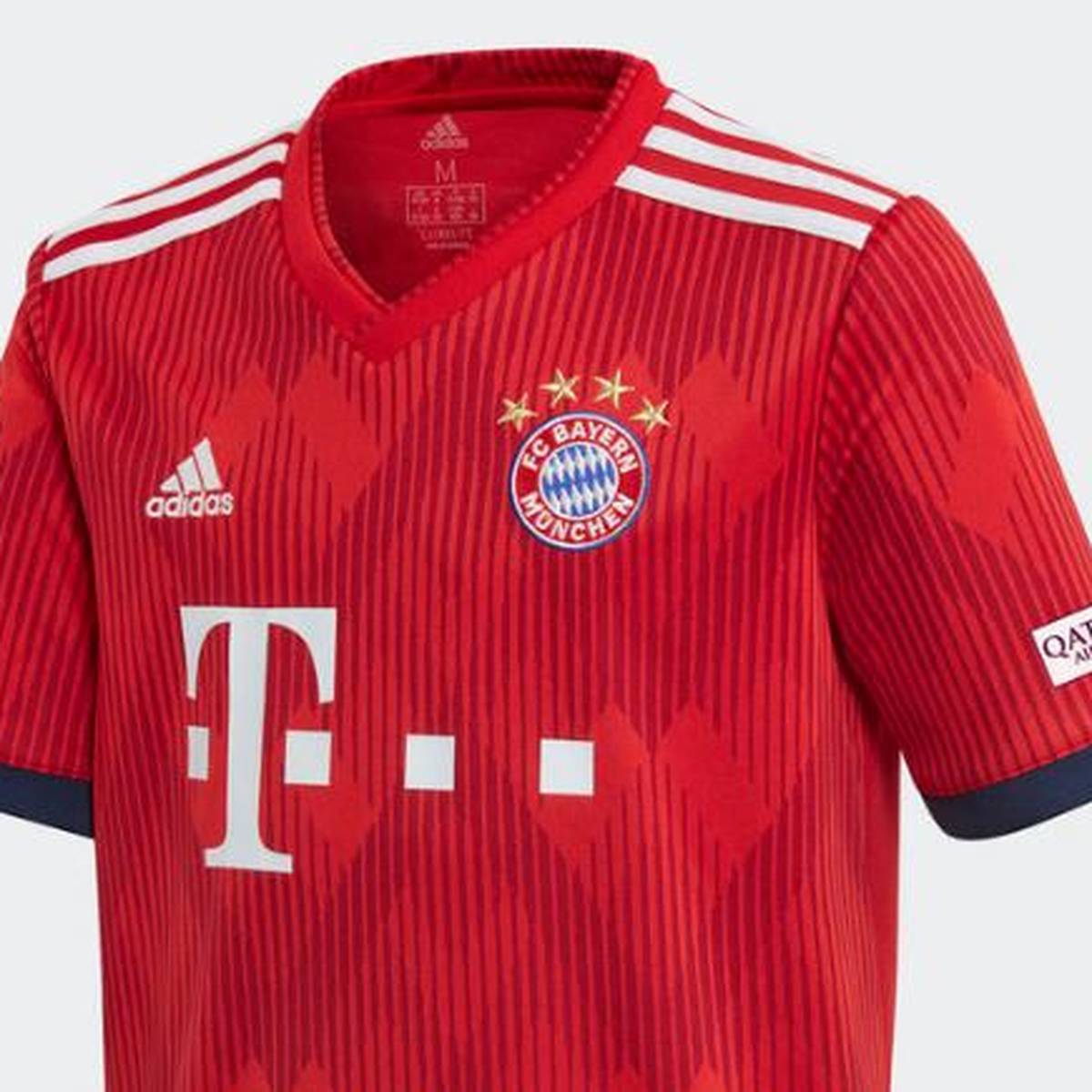 FC Bayern stellt Trikot für Saison 201819 vor FC Bayern stellt Trikot für Saison 201819 vor