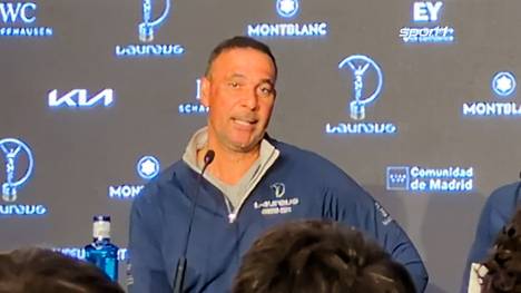 Ruud Gullit zählte während seiner Zeit bei der AC Mailand zu den besten Fußballern des Planeten. Im Rahmen der Laureus World Sports Awards blickt der Niederländer besorgt auf den aktuellen Zustand des italienischen Fußballs.