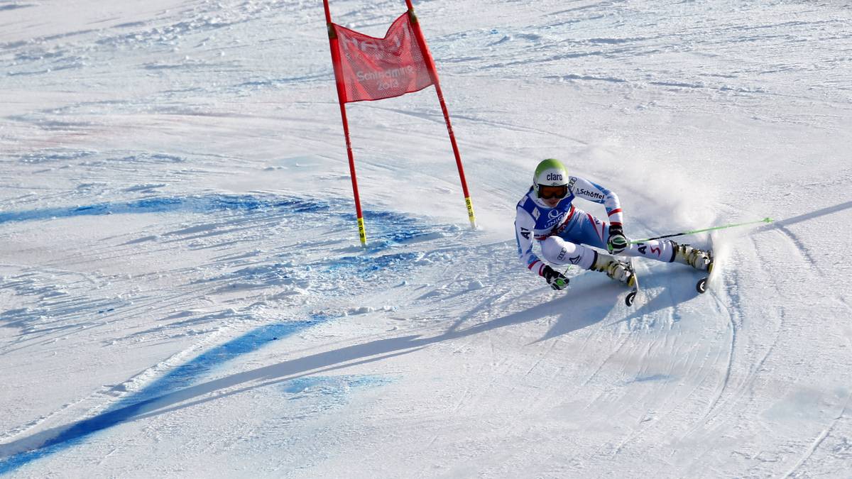Nicht einfach ist die Situation für sie bei der Heim-WM in Schladming 2013. Der Druck ist groß, ganz Österreich erwartet eine Medaille von der Salzburgerin