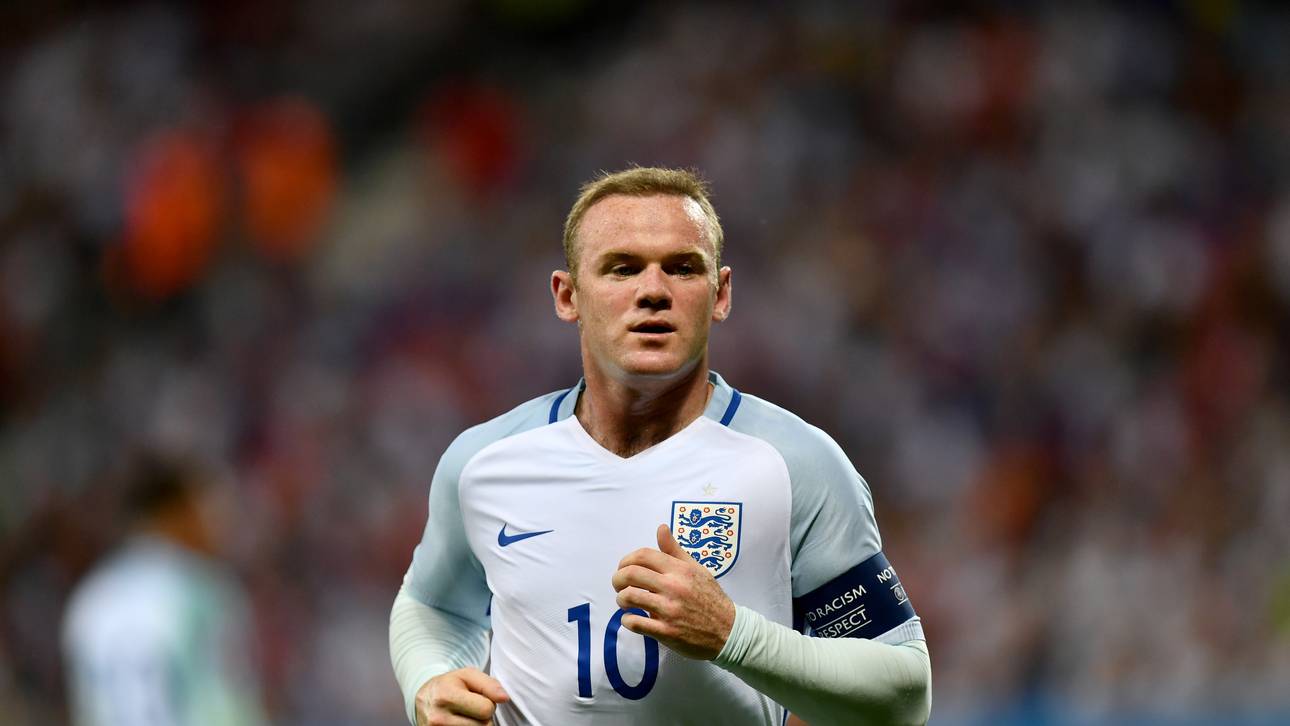 Rooney kündigt Karriereende an