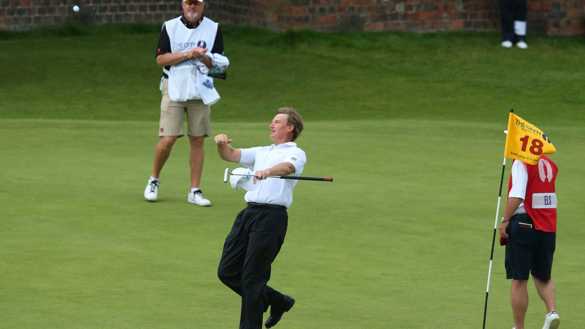 Ein Jahr später sticht erneut Ernie Els die Konkurrenz aus. Im Klubhaus liegt er einen Schlag vor dem Australier Adam Scott