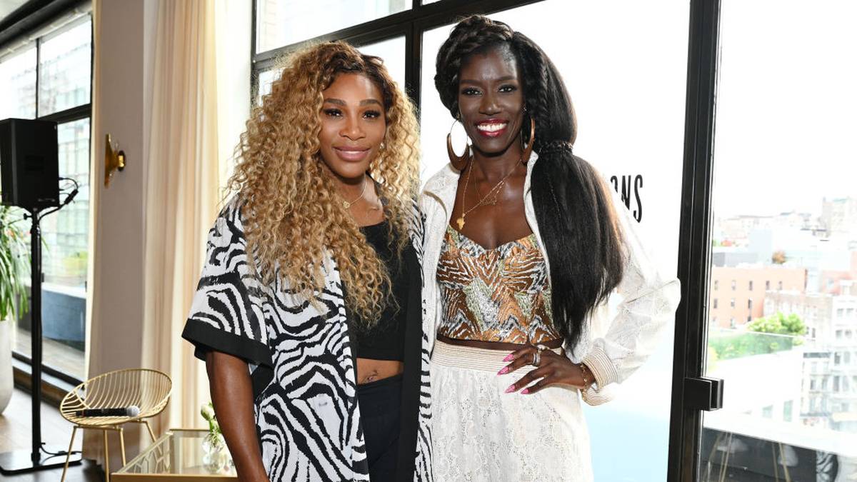 SERENA WILLIAMS: Ihre Modelinie "Serena" hat von Freizeitbekleidung bis stylische Abendbekleidung alles im Repertoire. Serena redet gerne auch öffentlich über ihr zweites Standbein neben dem Tennis