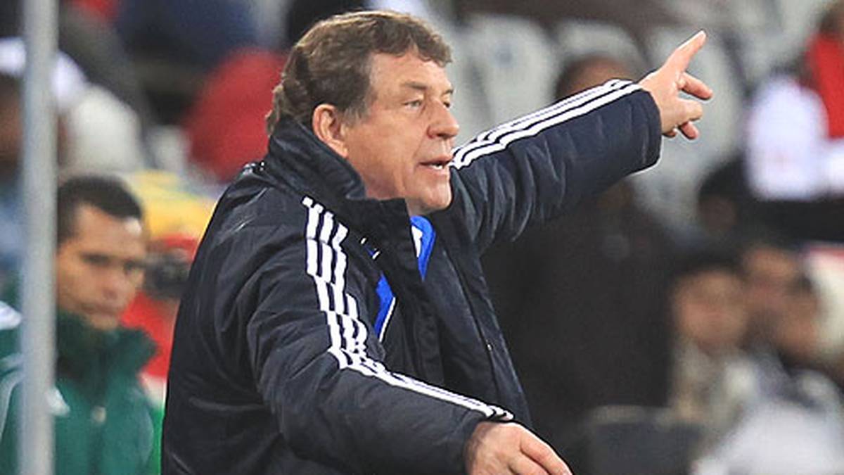 Otto Rehhagel - 830 Spiele: Trainer unter anderem bei Werder Bremen, bei Kaiserslautern, Bayern München und Hertha BSC. Erfolge: Europameister (2008 Griechenland), Europapokal der Pokalsieger (1992 Werder Bremen), Deutscher Meister (1988, 1993 Werder Bremen, 1998 1. FC Kaiserslautern), DFB-Pokal (1980 Fortuna Düsseldorf, 1991, 1994 Werder Bremen)