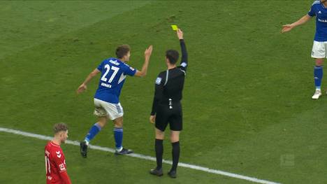 Schalke verpasst im Abstiegskampf einen Big Point. Beim torlosen Unentschieden gegen Köln herrscht auch untereinander aufgeheizte Stimmung.