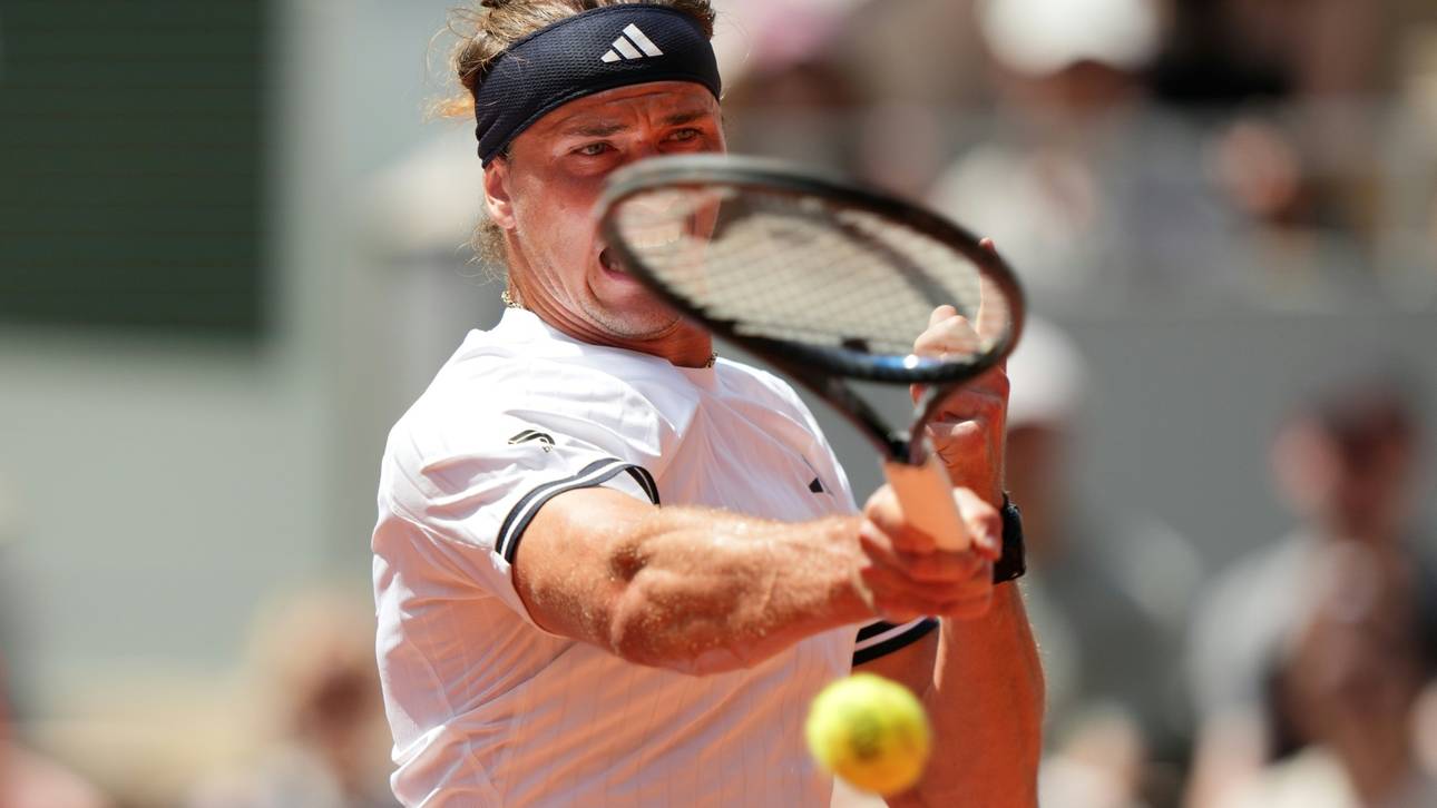 Zverev startet in Paris ohne Wackler