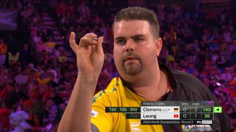 Die Darts-WM 2025 wirft ihre Schatten voraus, das Highlight im Ally Pally naht. Am heutigen Montag werden die Paarungen ausgelost. Diese Spieler warten auf die deutschen Spieler.