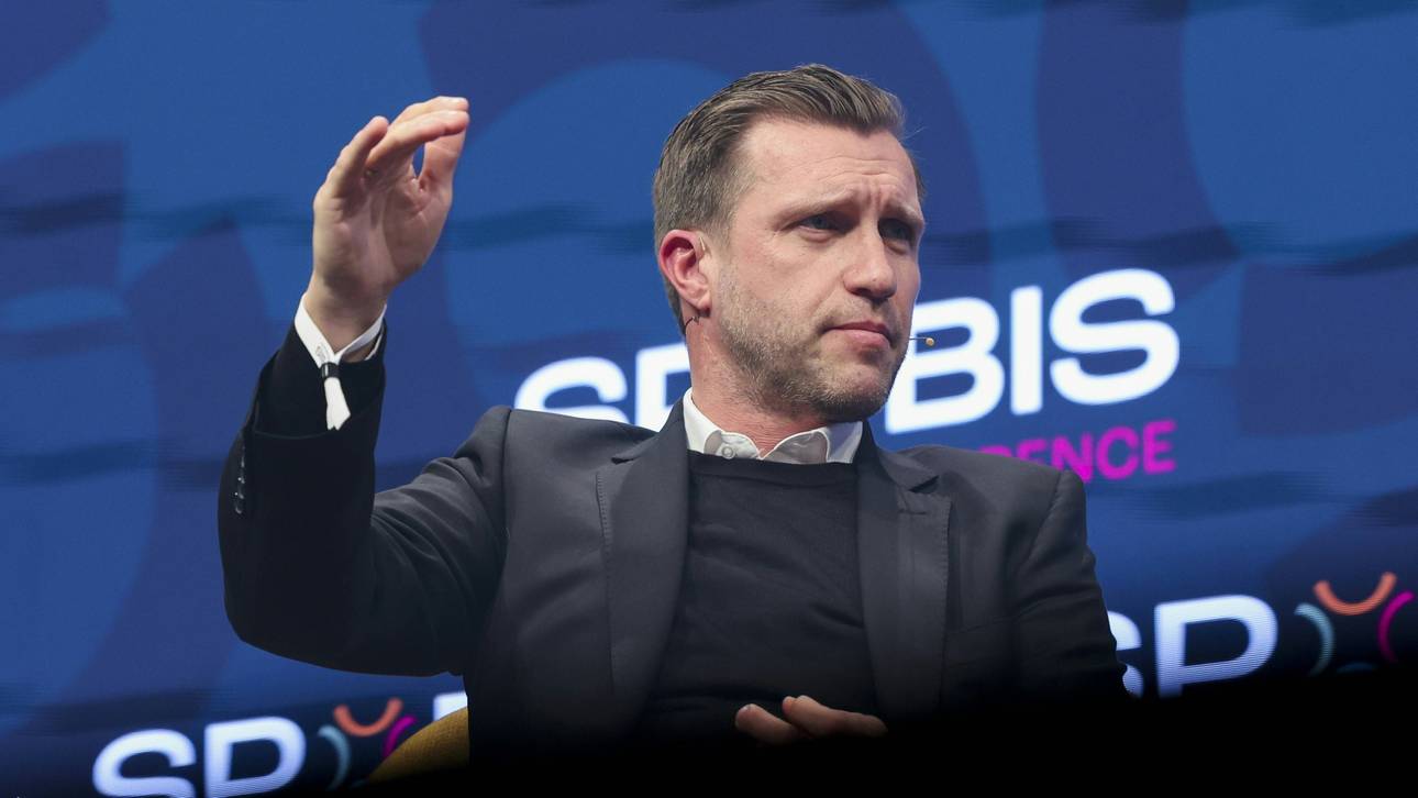 Markus Krösche kritisiert die Nachwuchsarbeit im deutschen Fußball