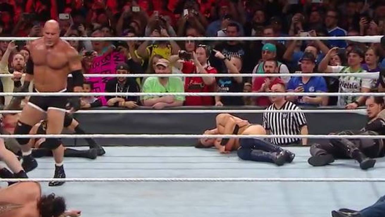 Bill Goldberg wird von Fans des BVB, FC Bayern, Schalke 04 und Gladbach bewundert