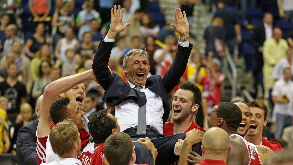 2014 springt der erhoffte Triumph heraus. Die Roten holen mit ihm die Meisterschaft