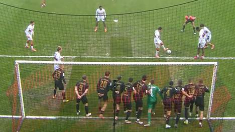 Die Highlights der Partie VfB Stuttgart II - Hansa Rostock aus der 3. Liga im Video.