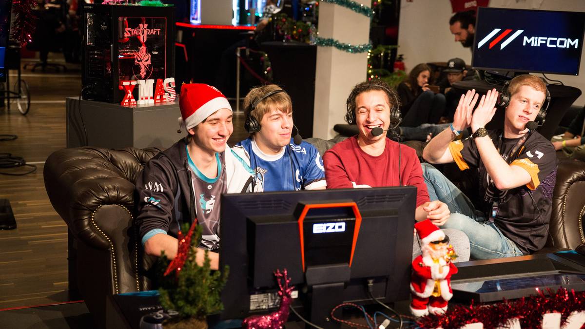 Julian "Lambo" Brosig, Ilyes "Stephano" Satouri, Antoine "Dayshi" Stievenar