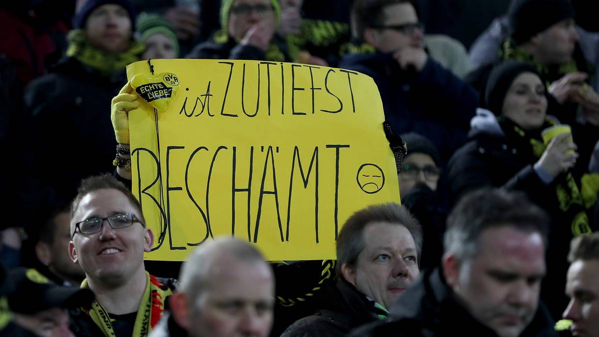 "Zutiefst beschämt": BVB-Fans nehmen am Rande der Partie gegen die Hertha Stellung zu den Vorkommnissen am letzten Wochenende gegen RB Leipzig