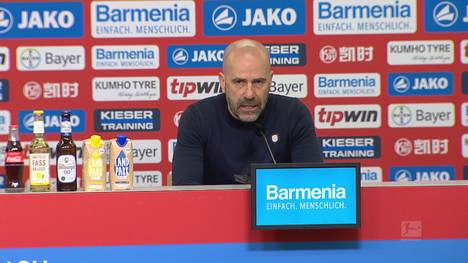 Bayer Leverkusen kassiert gegen Arminia Bielefeld eine Niederlage. Trainer Peter Bosz kann die Pleite nicht wirklich erklären.