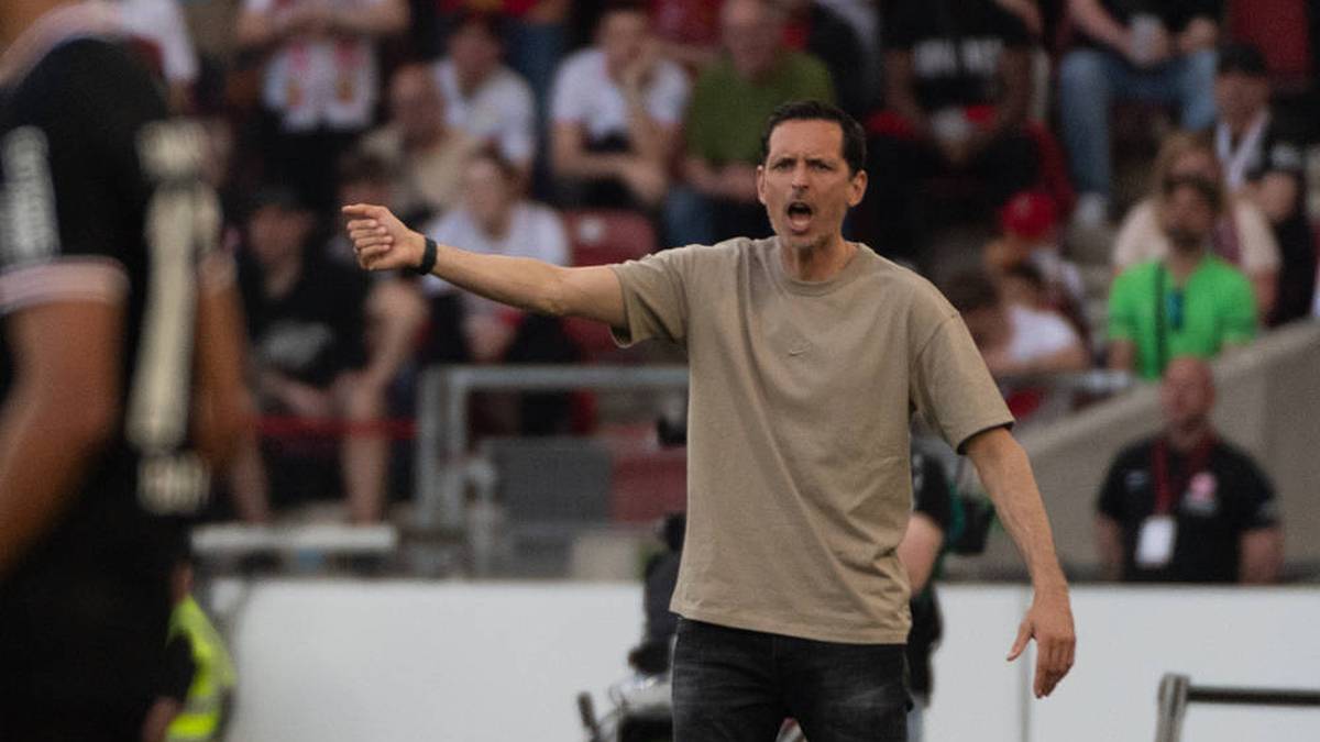 Eintracht-Legende warnt: "Sonst gehen die Fans auf die Barrikaden"