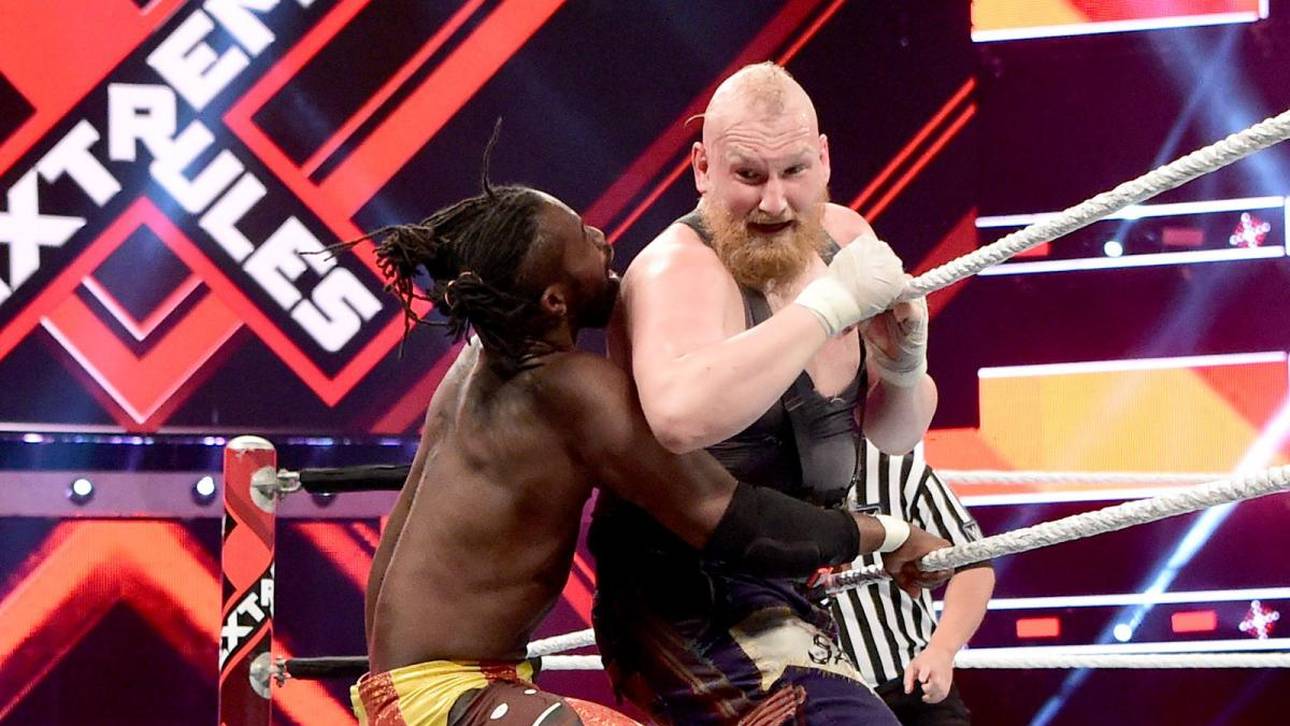 WWE: Wolfe äußert Frust