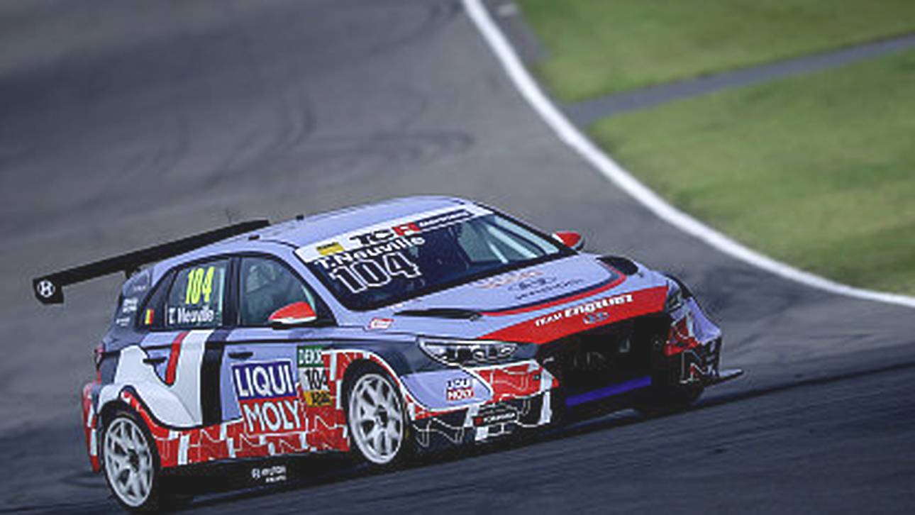 Neuville feiert Start-Ziel Sieg