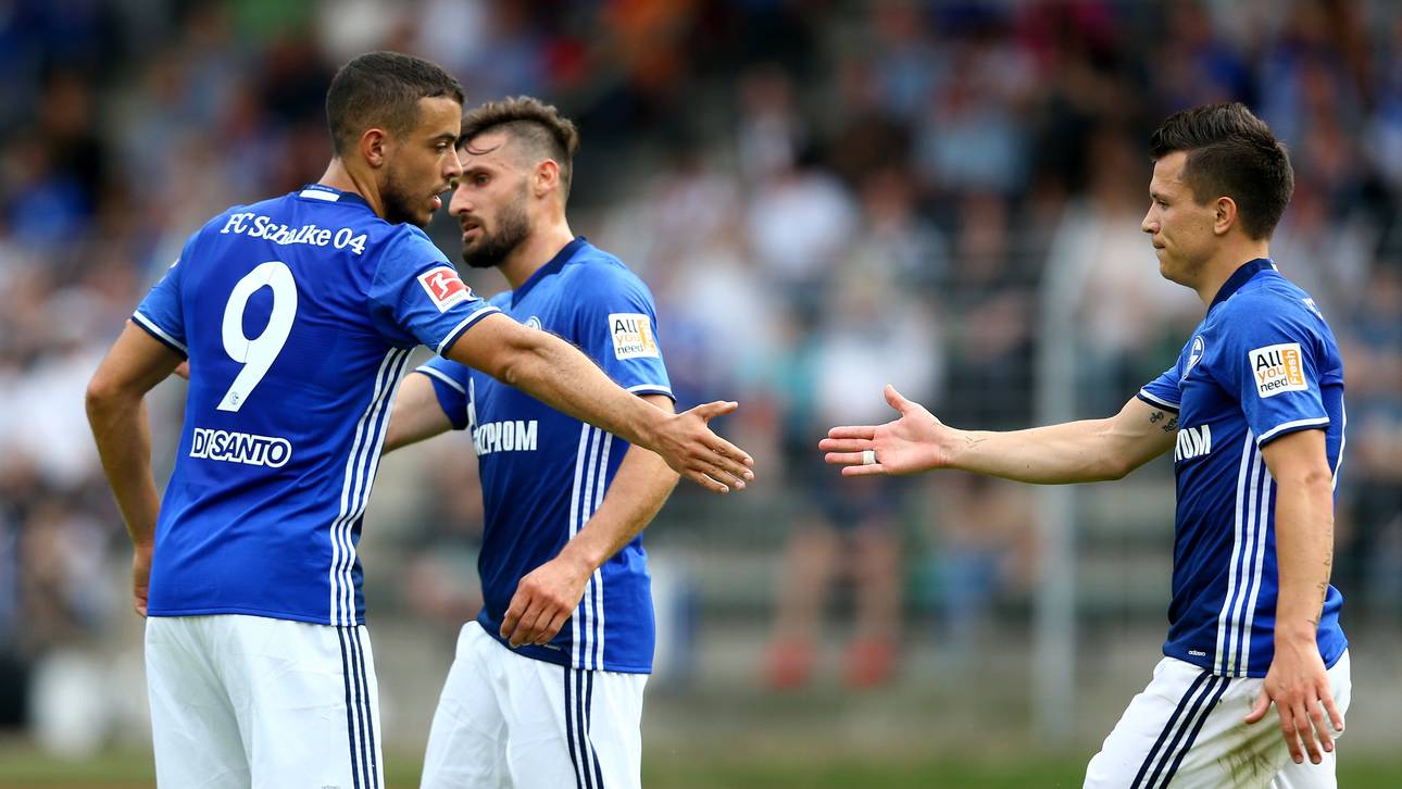 Bayern verliert, Schalke gewinnt