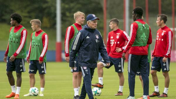 Jupp Heynckes leitete am Montag sein erstes Training beim FC Bayern