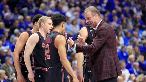 LEXINGTON, KY - DECEMBER 15:  Larry Krystkowiak the head coach of the Utah Runnin' Utes gives instructions to his team against the Kentucky Wildcats at Rupp Arena on December 15, 2018 in Lexington, Kentucky.  (Photo by Andy Lyons/Getty Images)