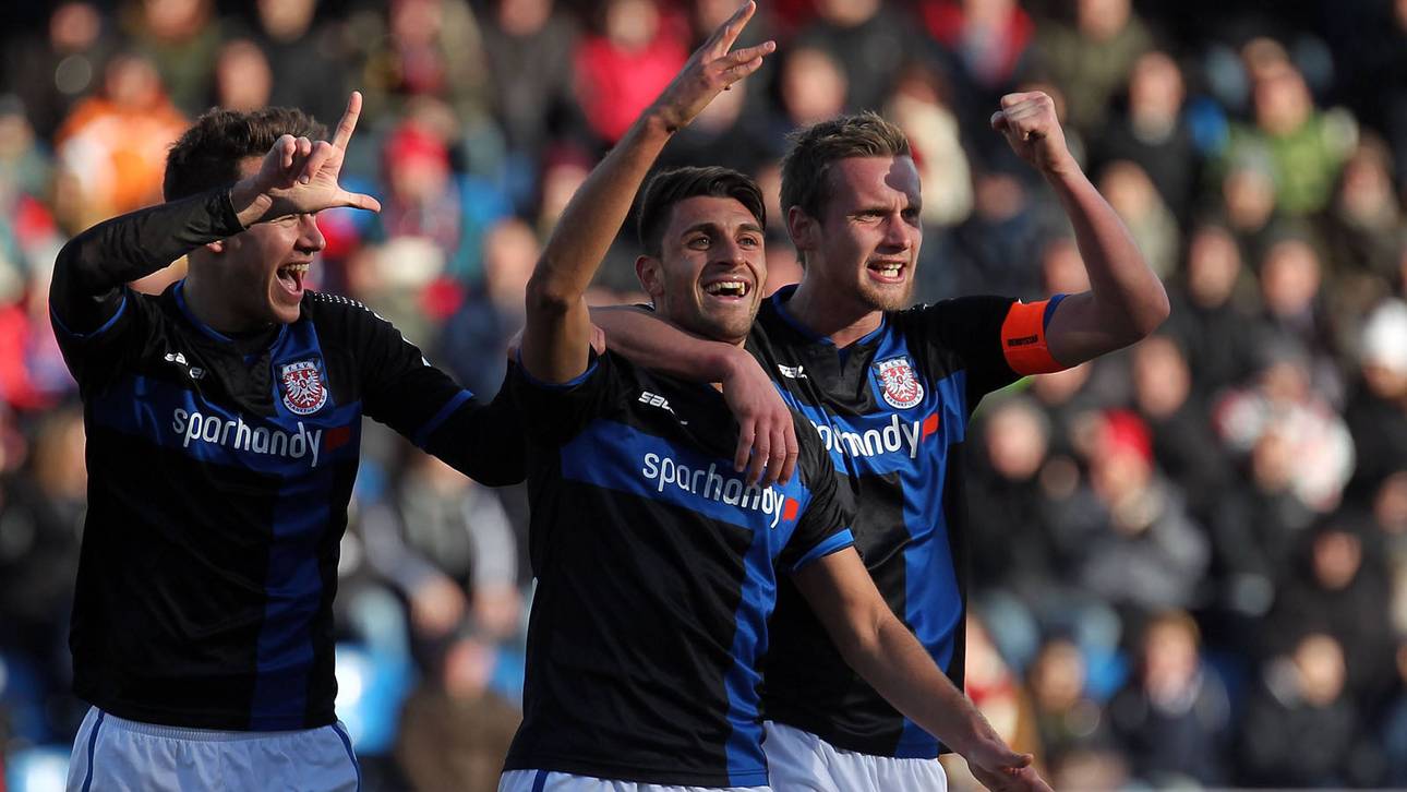 Grifo sorgt für Nürnberger Fehlstart