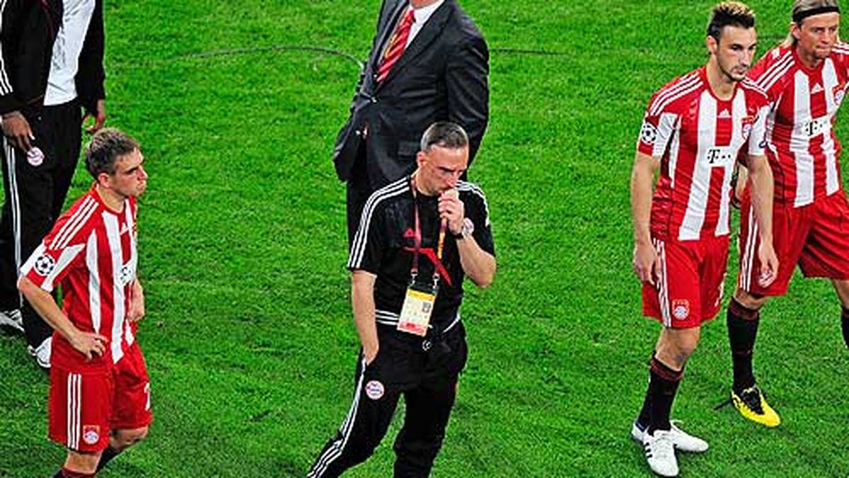 National hat Lahm zu diesem Zeitpunkt längst alles gewonnen. Was bleibt, ist der Traum vom Gewinn der Champions League. Die erste Chance erhält Lahm 2010 unter Trainer Louis van Gaal. Gegen Inter Mailand ist der FC Bayern aber chancenlos