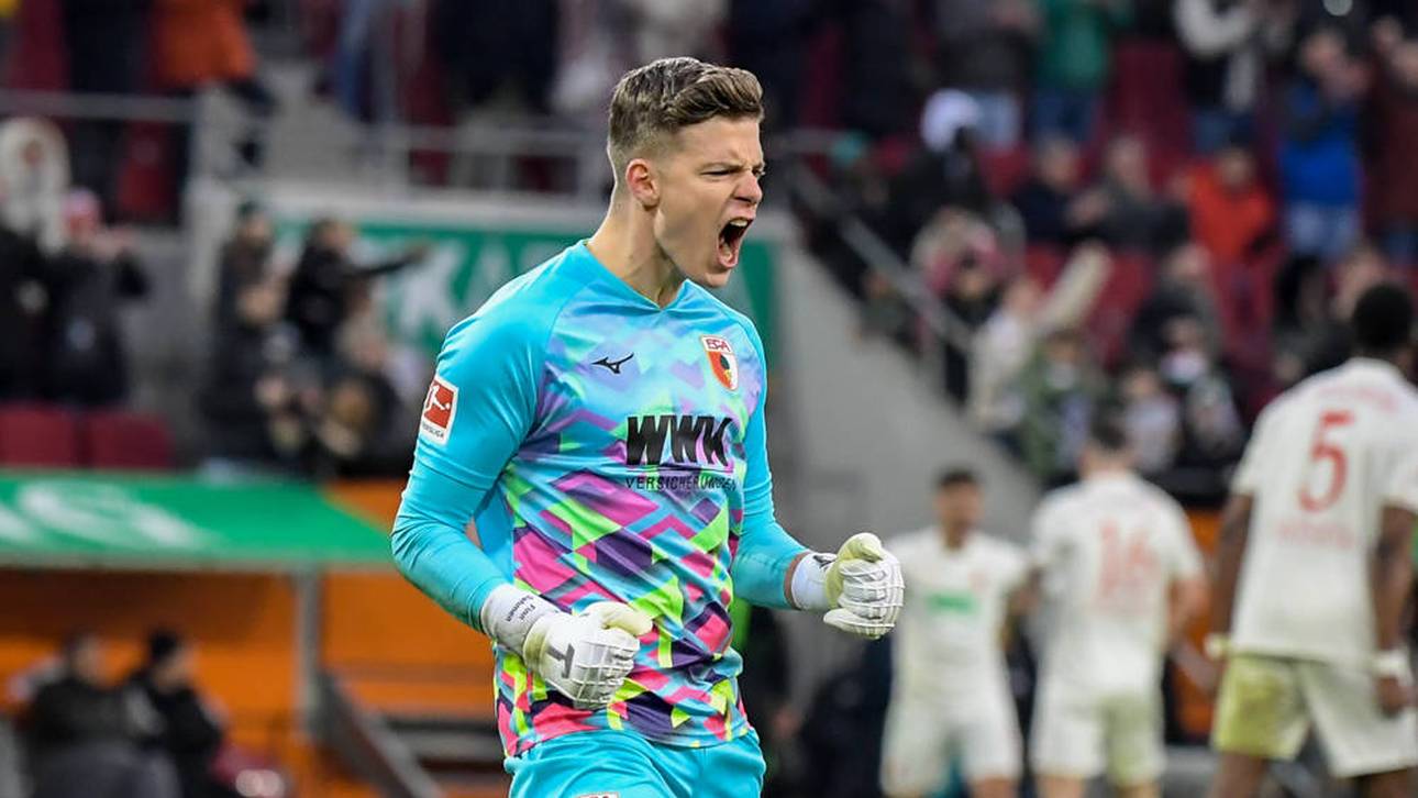 Finn Dahmen steht in Augsburg noch bis 2026 unter Vertrag