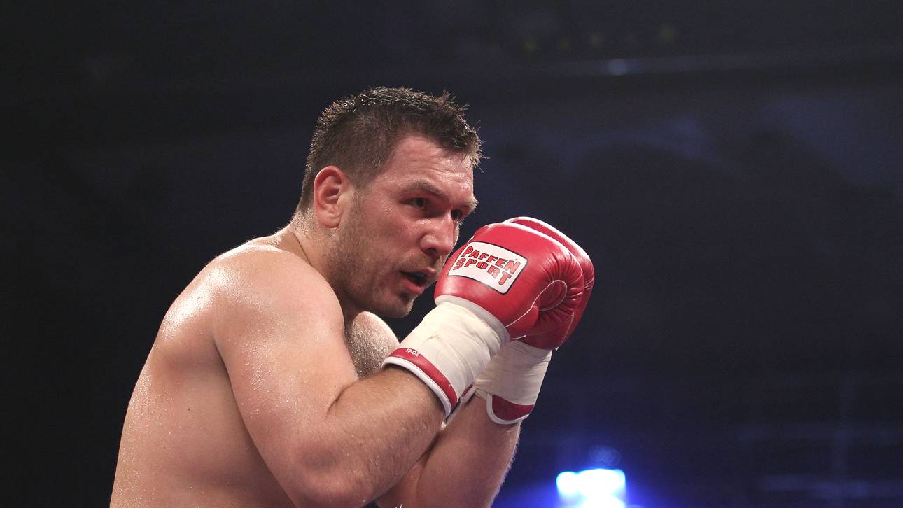 Tschagajew boxt gegen Oquendo