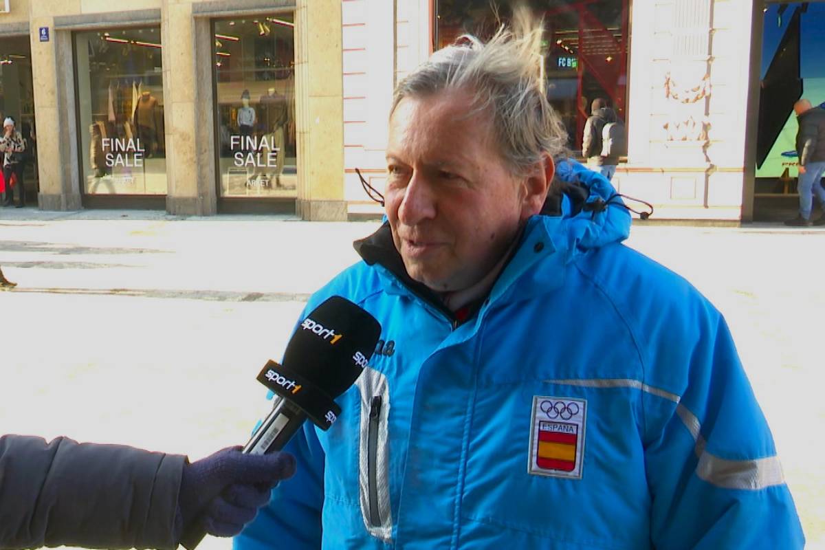 Die Fußballwelt trauert um Franz Beckenbauer. Auch die Fans in München erinnern sich noch einmal an die schönsten Bilder mit ihrem "Kaiser" - und sprechen über mögliche Würdigungen.