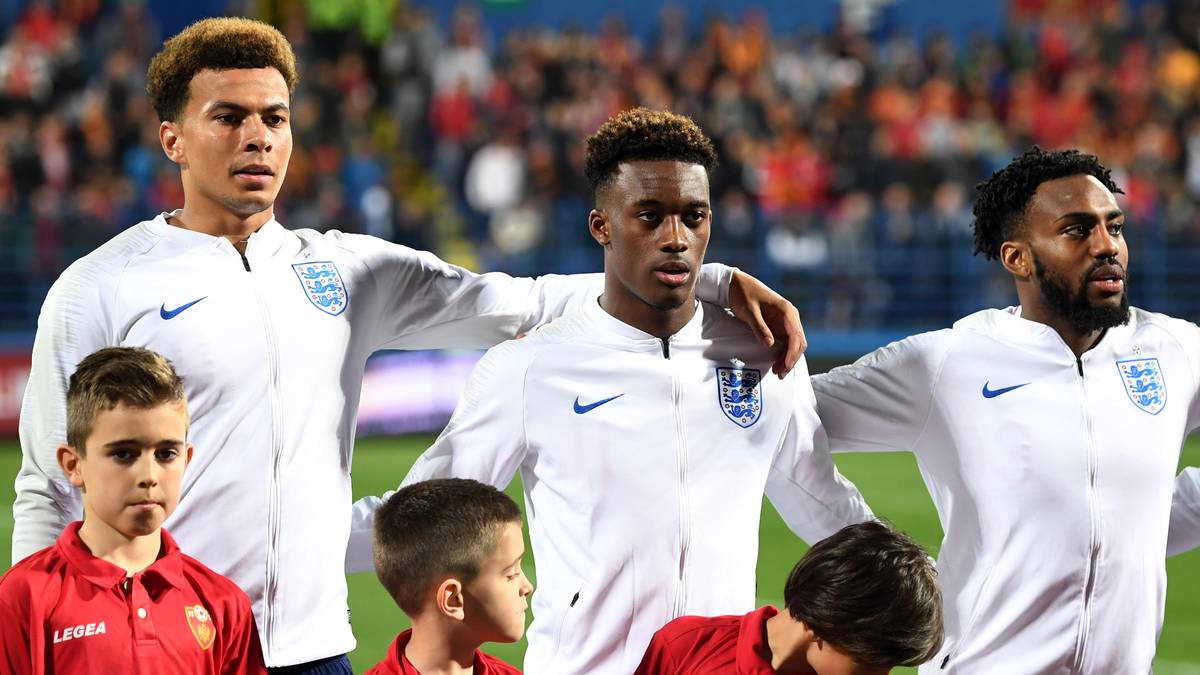 ...und haben daher angeblich für ihre Spieler ein Wechselverbot ausgesprochen. Auch beim 18 Jahre alten Hudson-Odoi haben die Red Devils trotz aller Bemühungen daher kaum Chancen