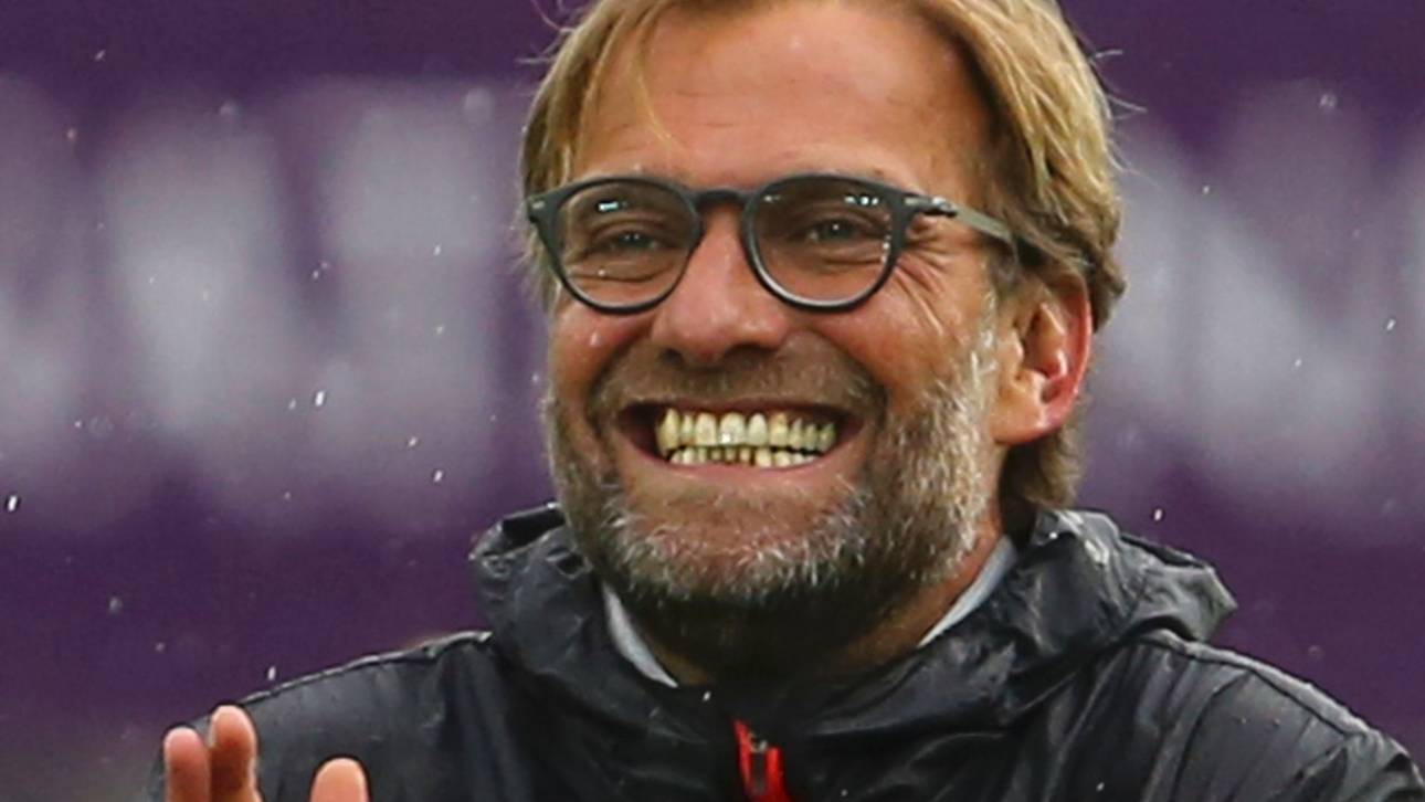 Klopp versenkt blind einen Elfmeter