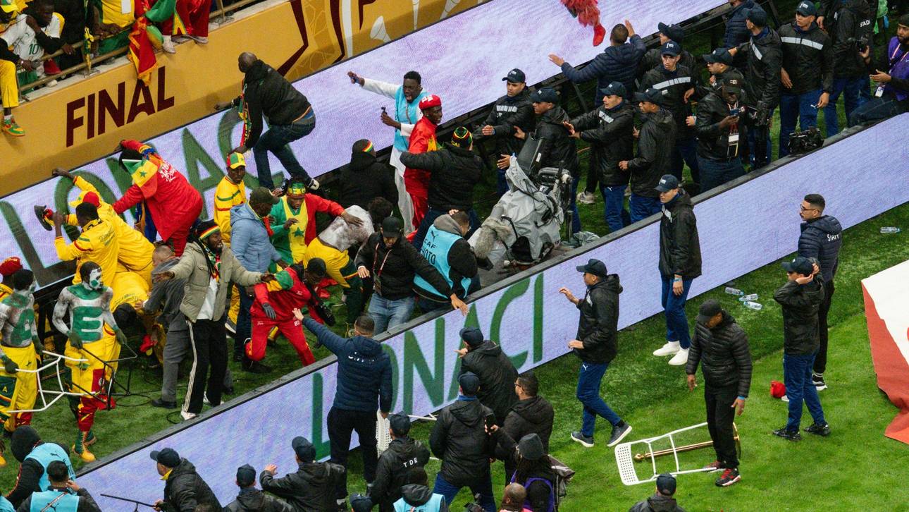 Senegalesische Fans in Hungerstreik