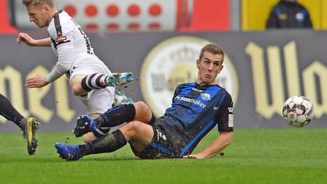 Zweite Liga: Uwe Hünemeier nach Platzverweis zwei Spiele gesperrt, Uwe Hünemeier fehlt dem SC Paderborn in den nächsten beiden Spielen 